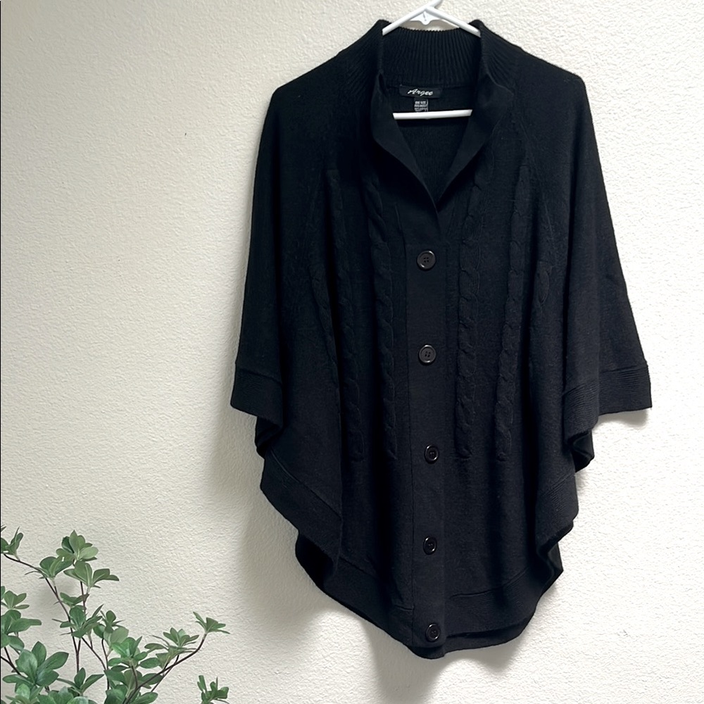 Vintage Argee Black Acrylic Cape Shawl Pullover Knit Sweater, One Size Fits Most